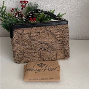 🆕NWOT ❗️SALE❗️Patricia Nash Wristlet Jacquard Map